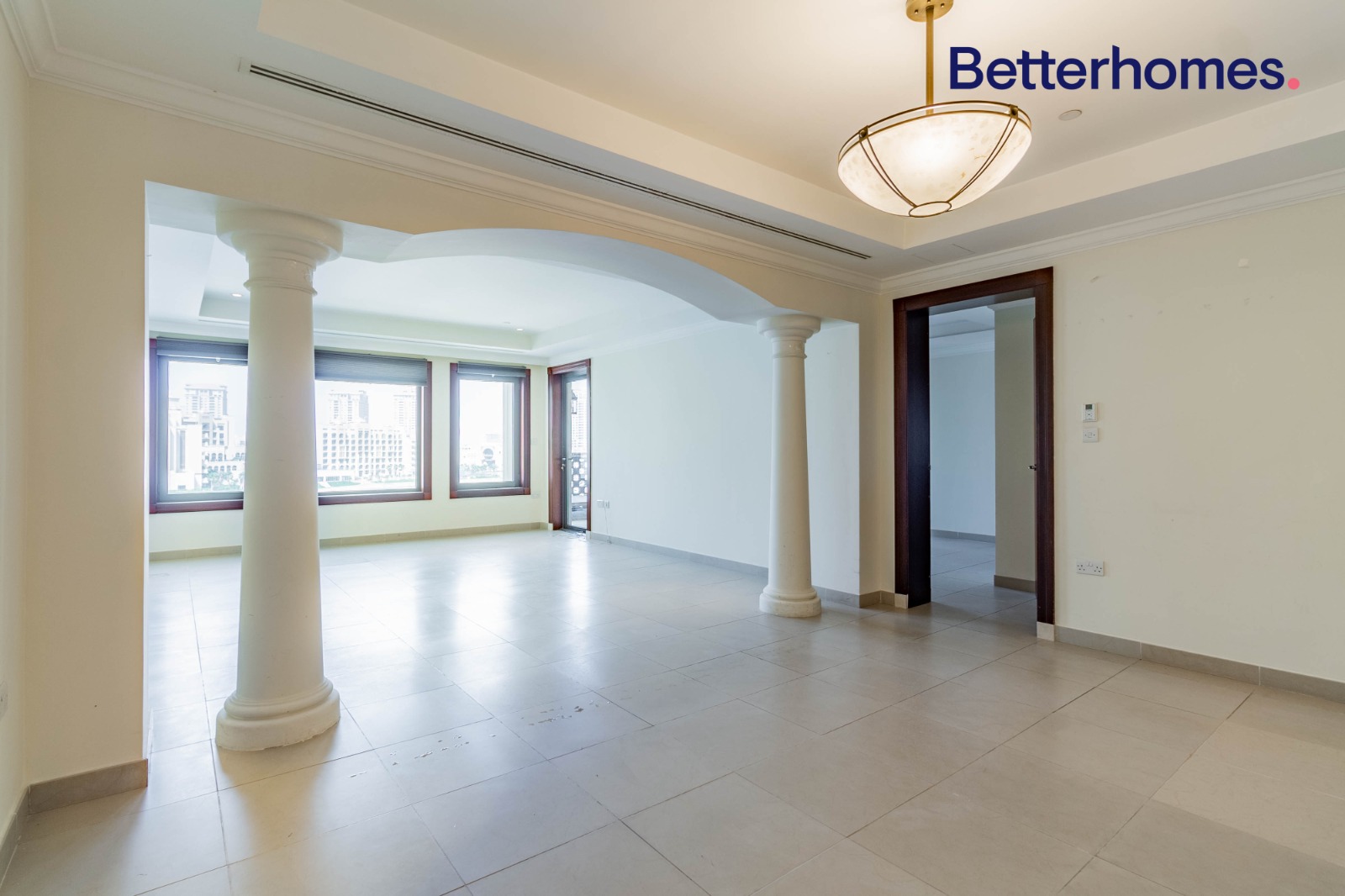 UNBEATABLE OFFER | SPACIOUS | TOWNHOUSE - photo 2