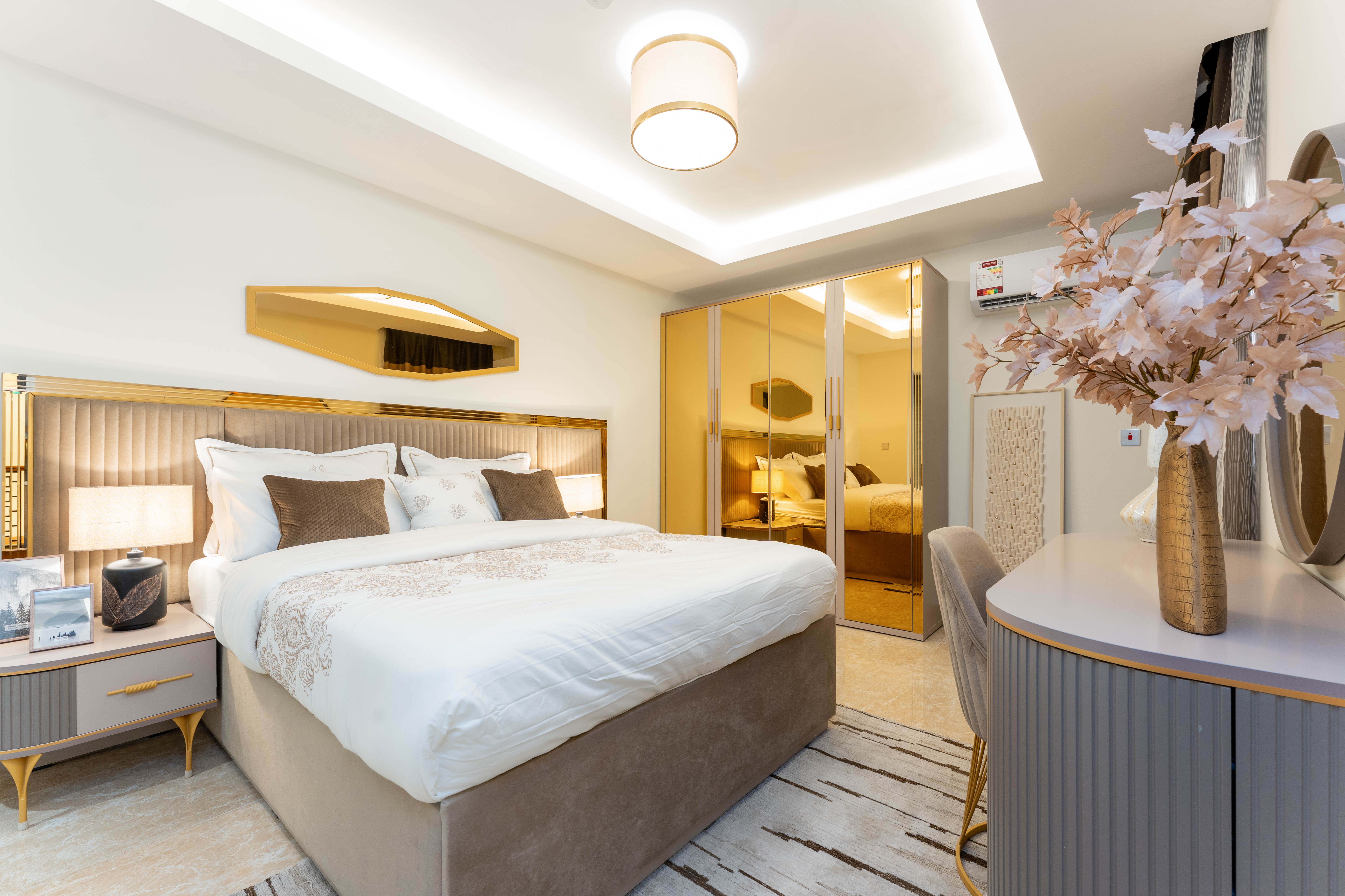 TURNKEY 5 BEDROOMS VILLA | READY INCOME ASSET - photo 3