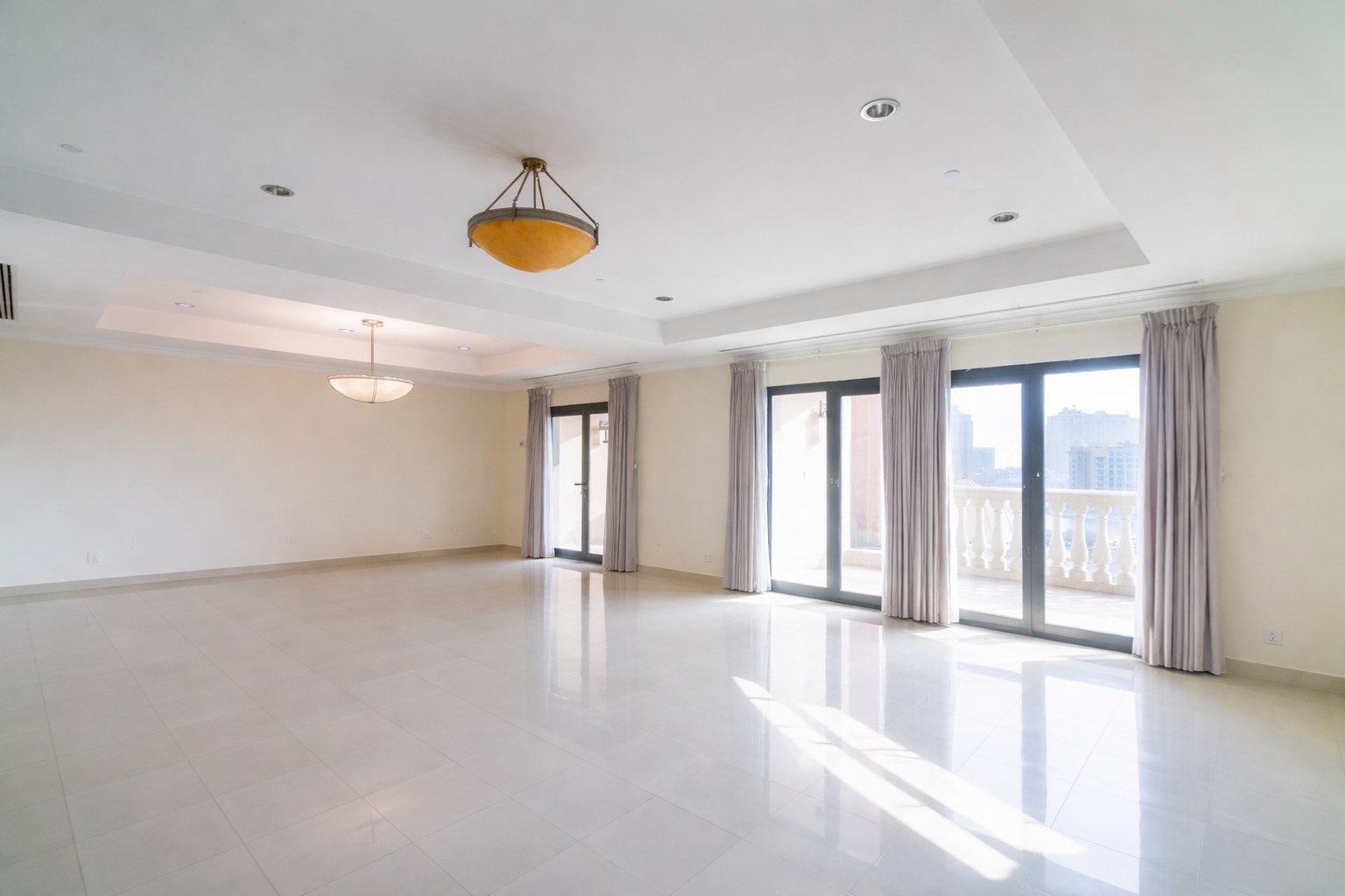 2 BEDROOMS | SF | MARINA VIEW | PRIME LOCATION