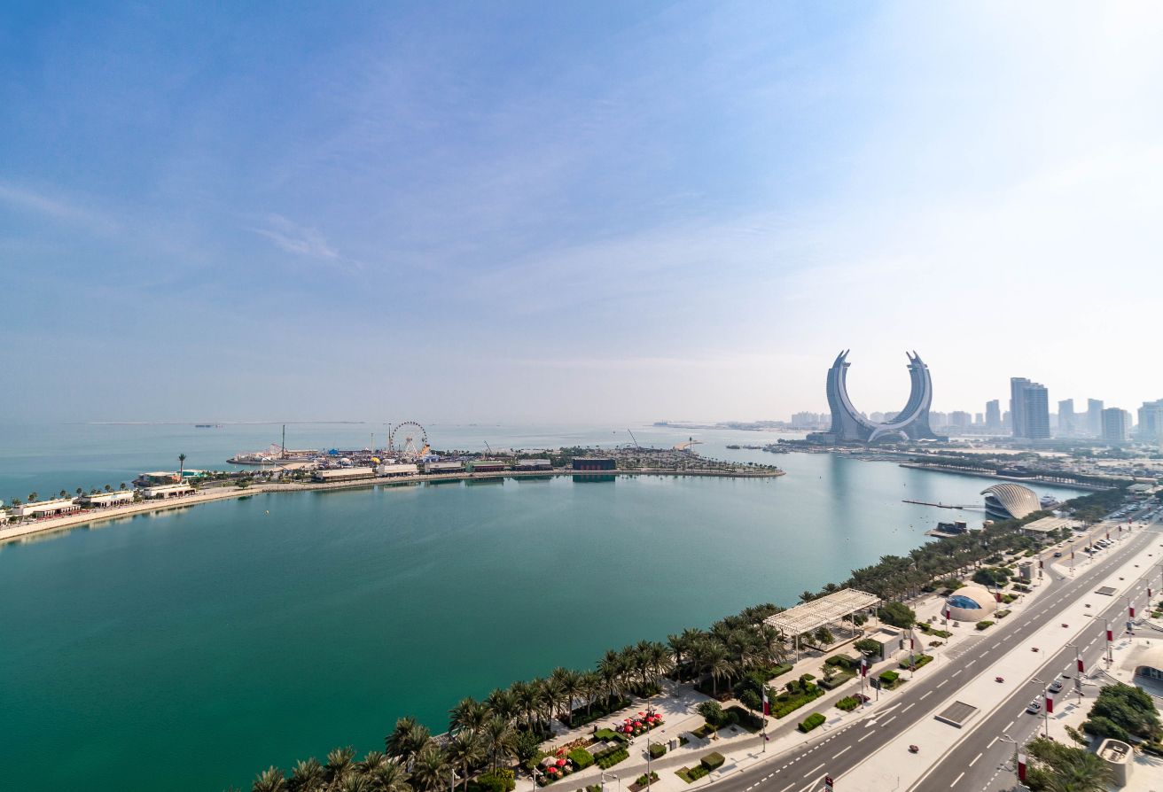 READY TO MOVE IN | 2 BEDROOMS | OFFICE | SEA VIEW