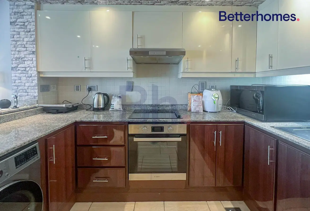 ELEGANT | 2 BEDROOM | FULLY FURNISHED | NEGOTIABLE - photo 3