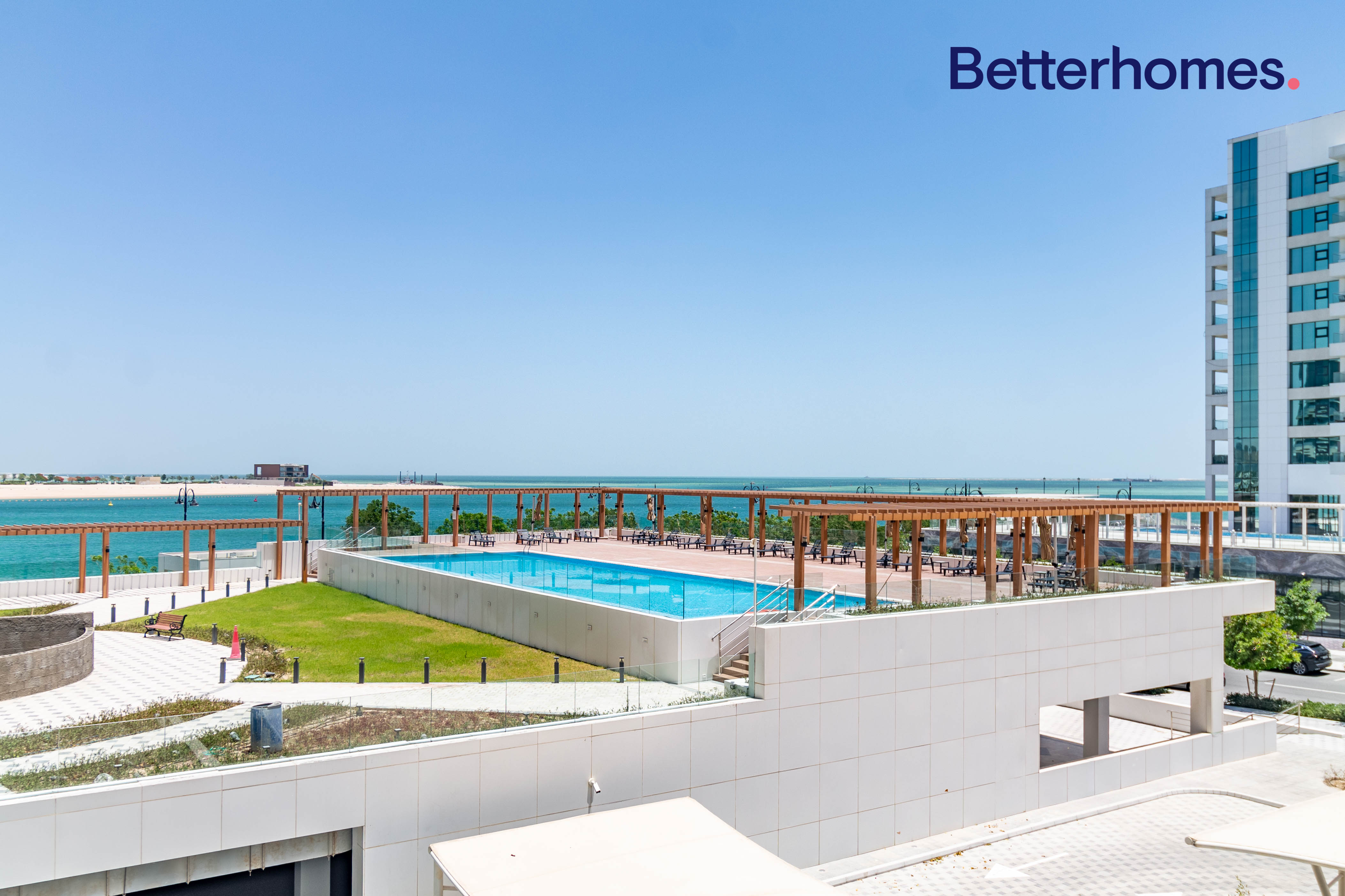 LUXURY LIVING | PREMIUM LOCATION | ROI READY