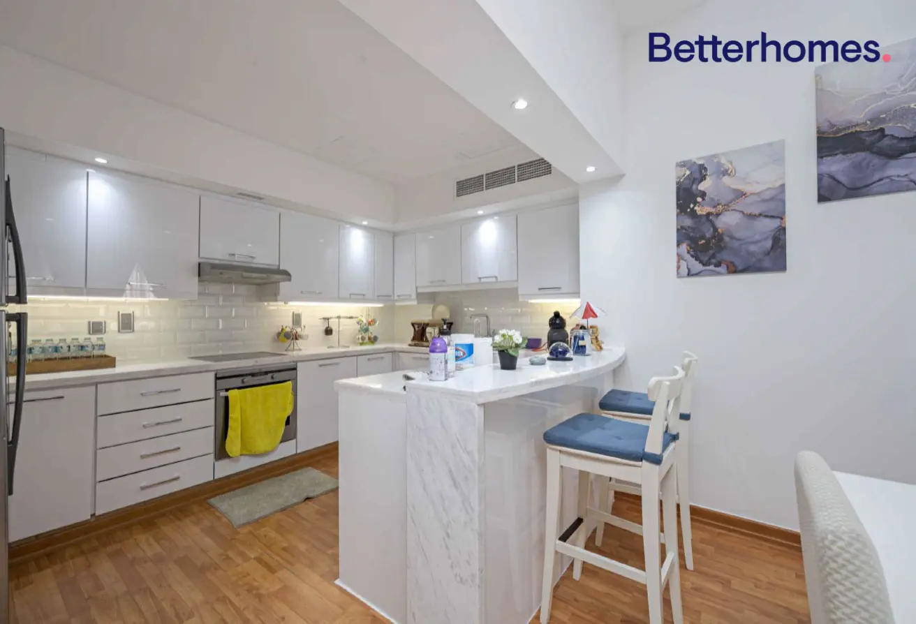 LUXURIOUS | FULLY FURNISHED | MAID ROOM - photo 2