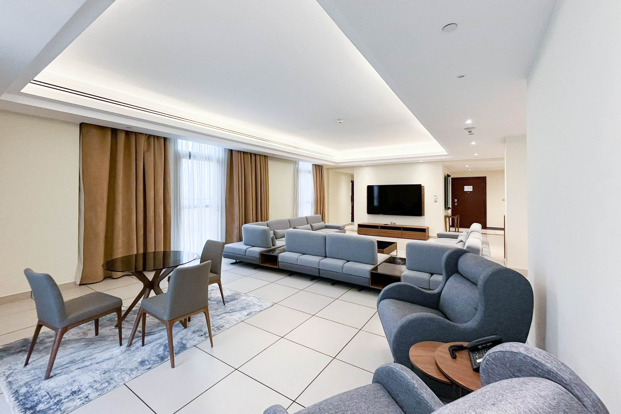 RARE UNIT |LUXURY 5 BEDROOM W MAID | ALL INCLUSIVE