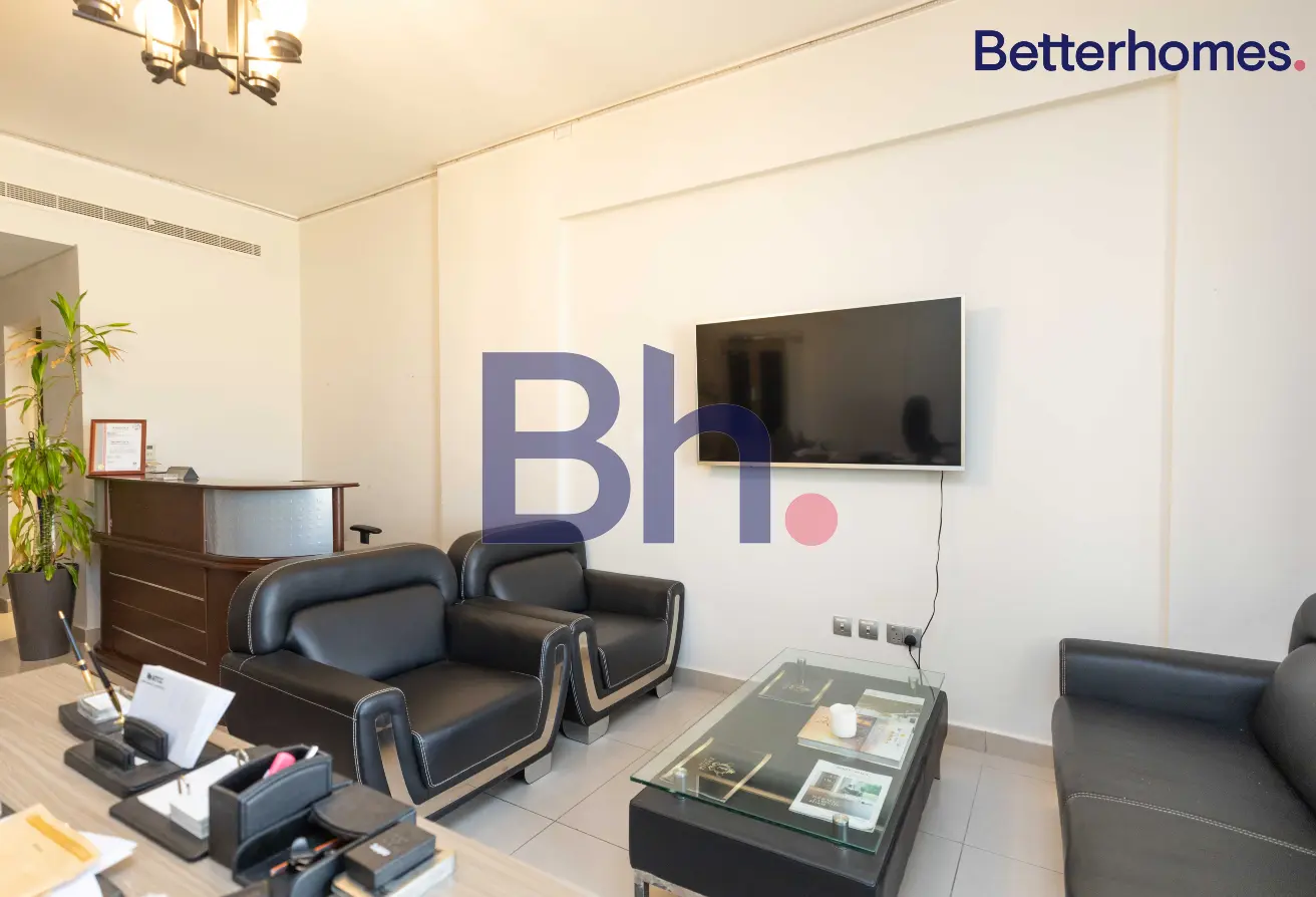 INVESTOR DEAL | 1BR UN FURNISHED | FOX HILLS - photo 2