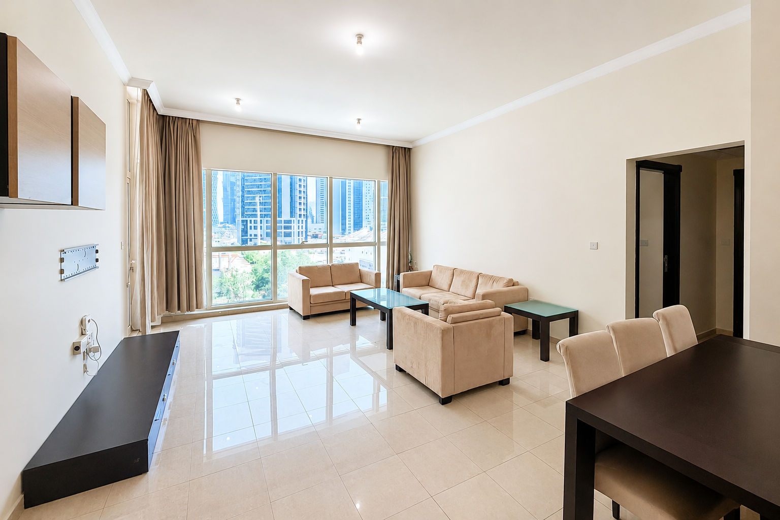 WESTBAY | 2 BR | COOLING BILL INCL.
