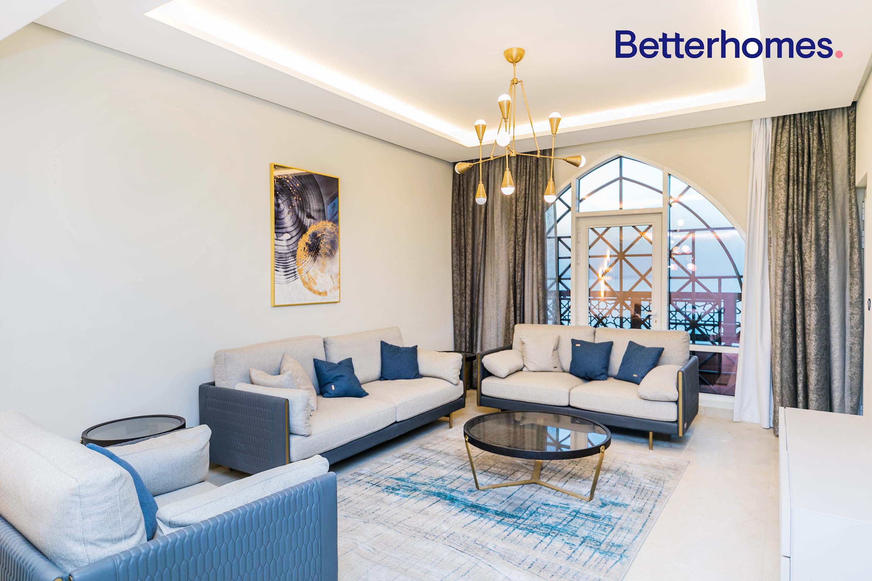 Luxurious 2 Bedroom Apartment in The Pearl
