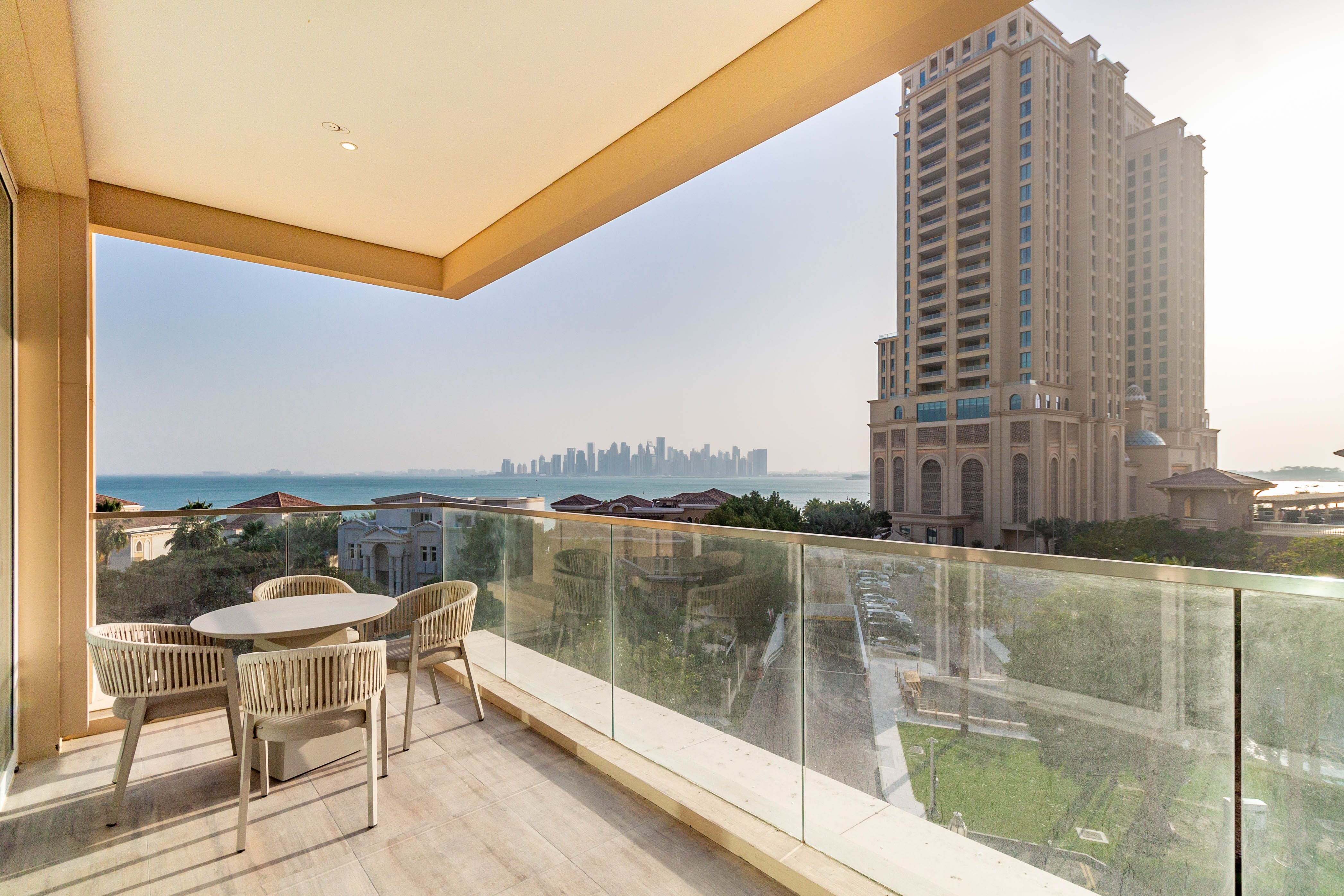 The Pearl | Luxury & Elegance| 3-Bedroom in Qatar
