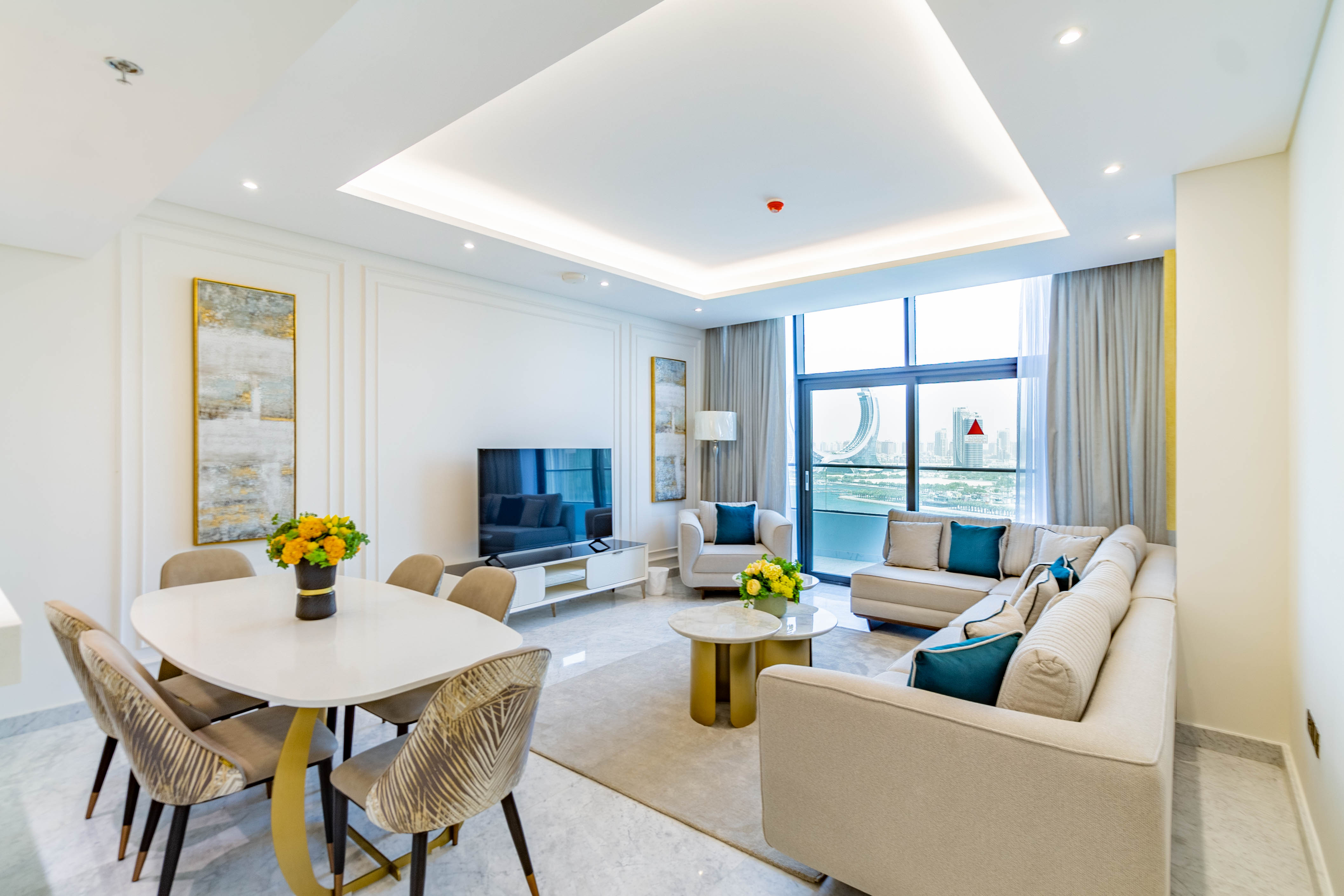 Luxury 2-Bedroom Apartment | Panoramic Sea View