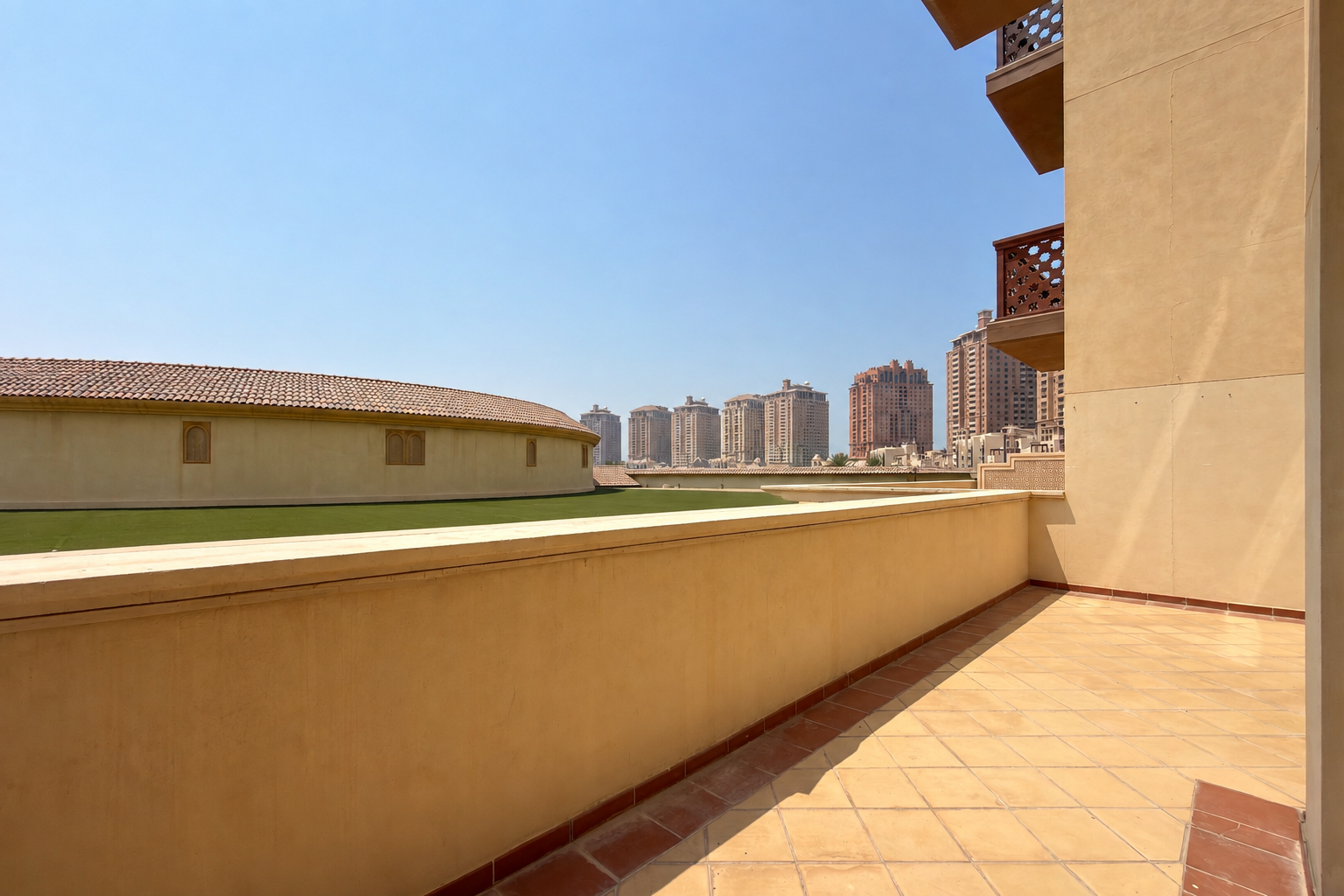 2 BEDROOM TOWNHOUSE I READY TO MOVE I THE PEARL