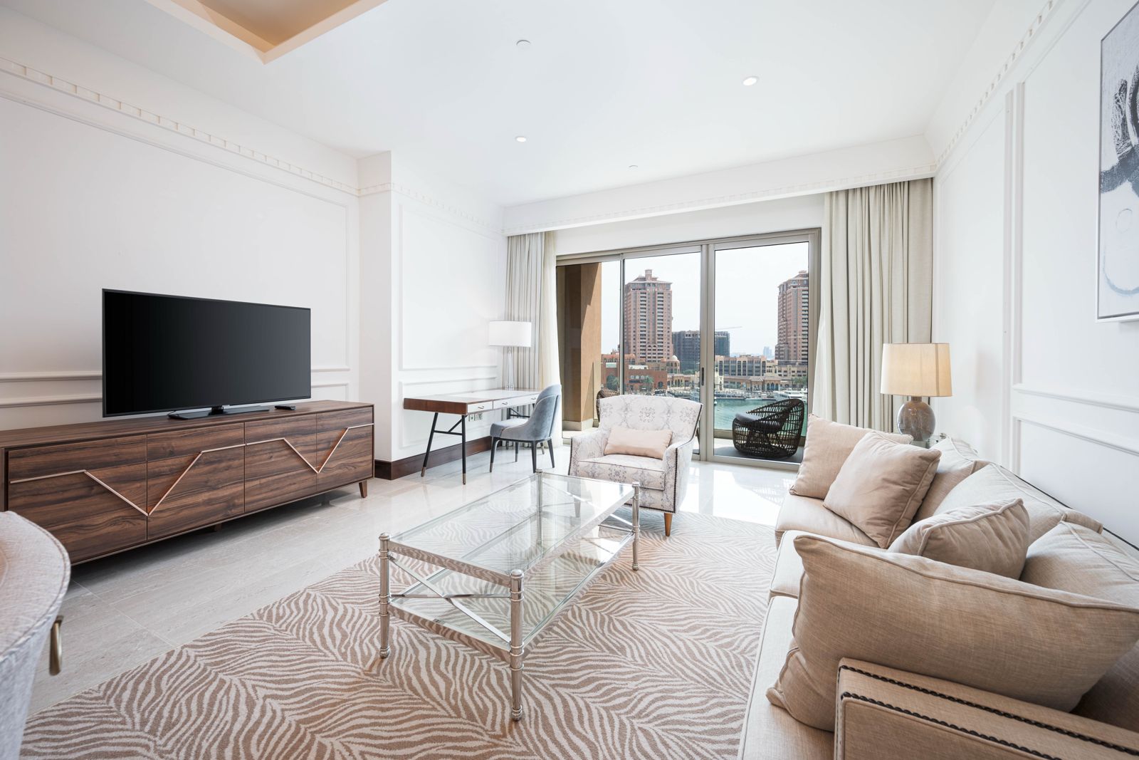 Luxury 2-Bedroom Residence " Exceptio