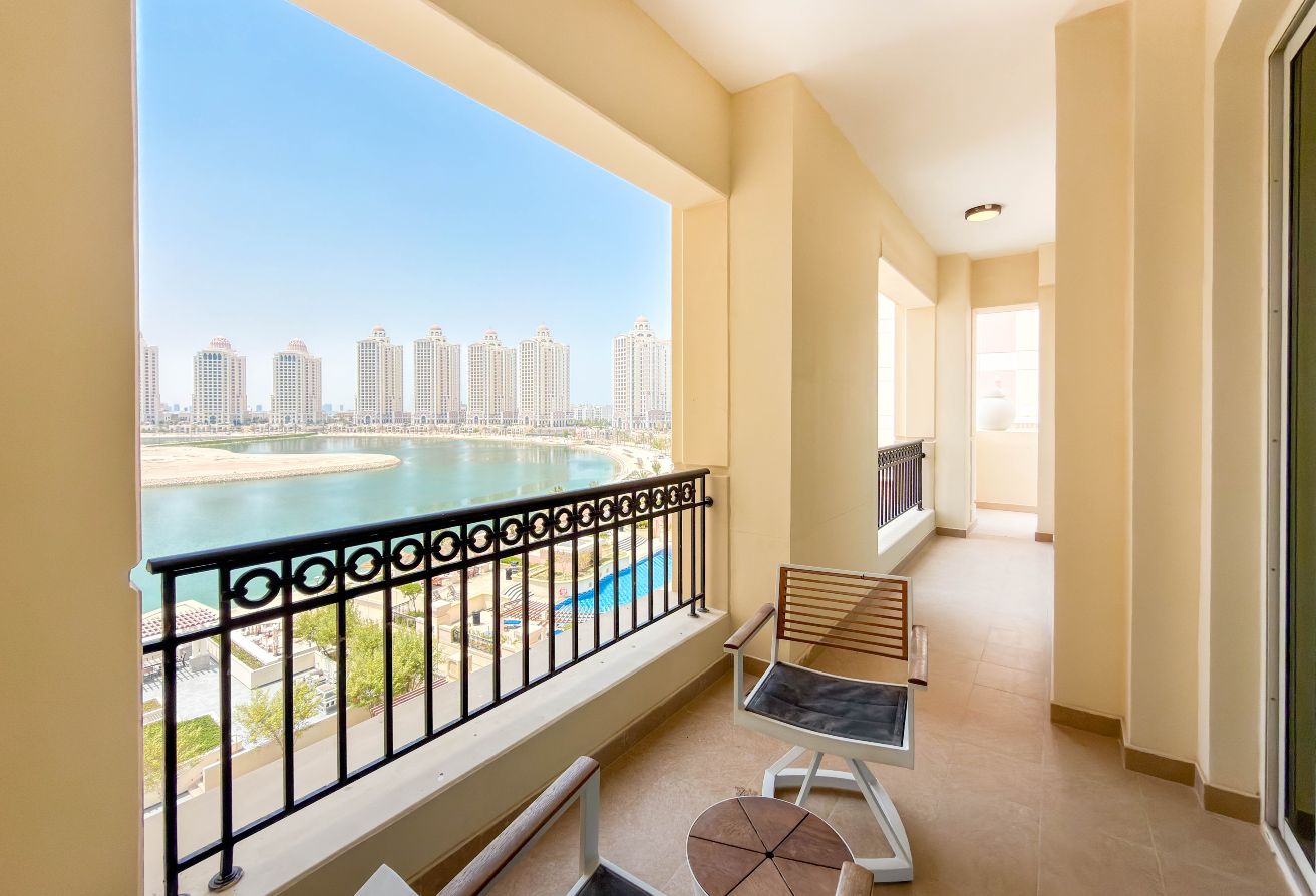 1 BHK | ELEGANT | LUXURY | BILLS INCLUDED | MODERN