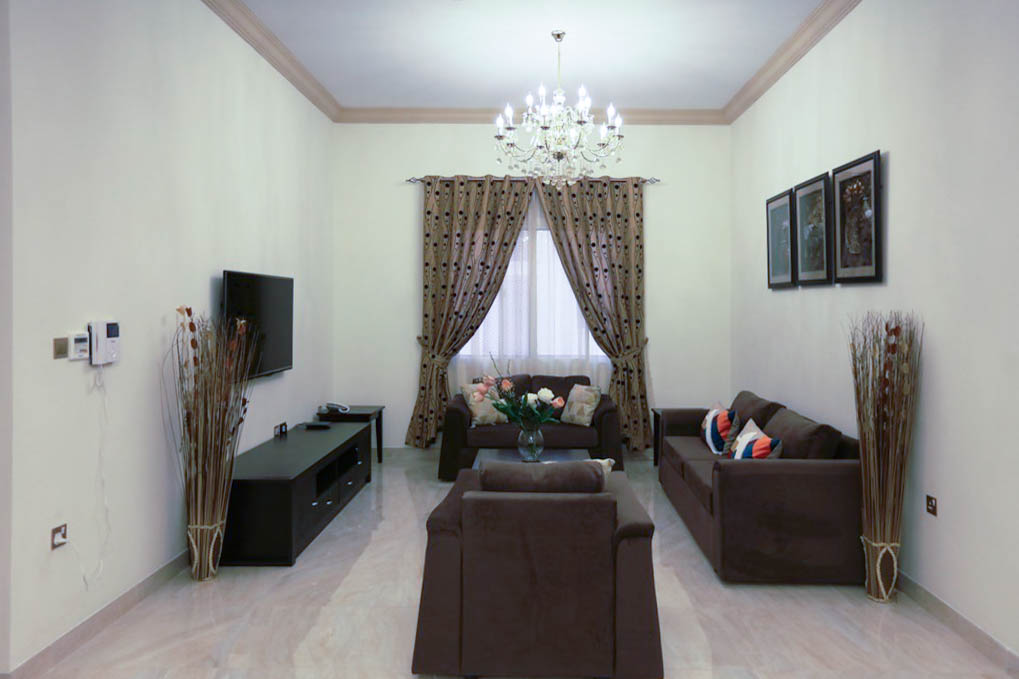 MODERN LIVING 3 BHK FULLY FURNISHED MONTH FREE