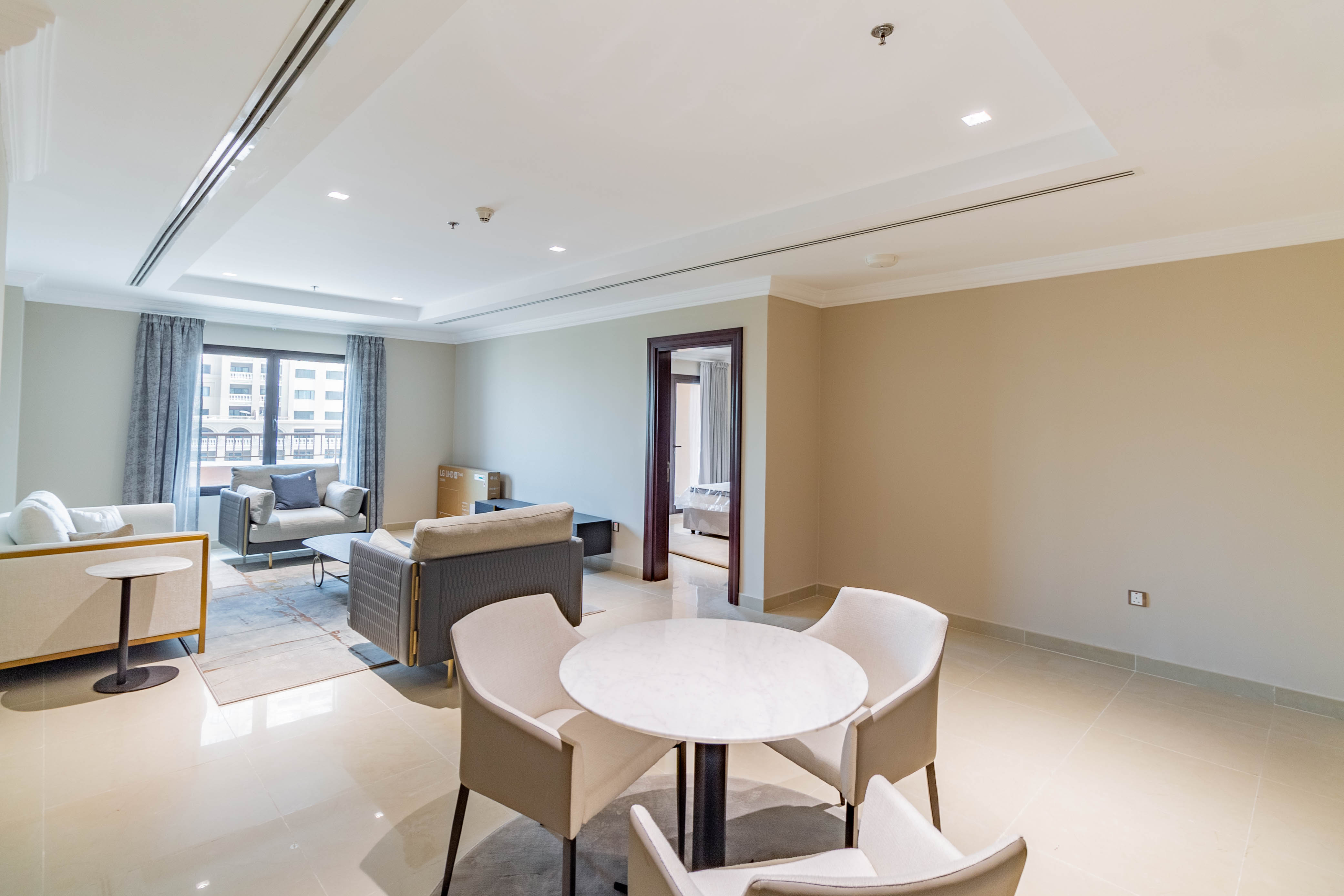 HOT DEAL | SPACIOUS 1BR | FULLY FURNISHED | BILLS