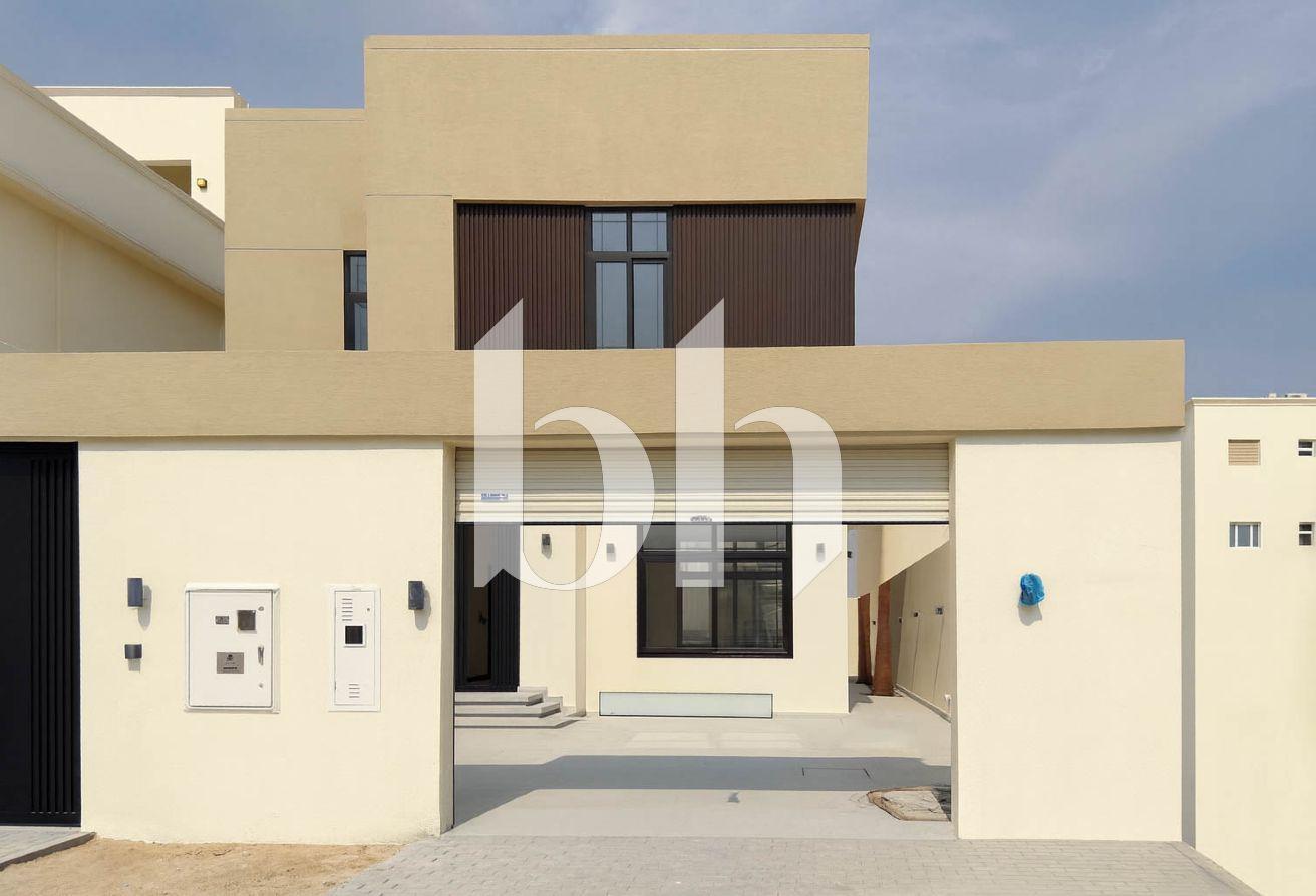 STUNNING BRAND-NEW VILLA FOR SALE