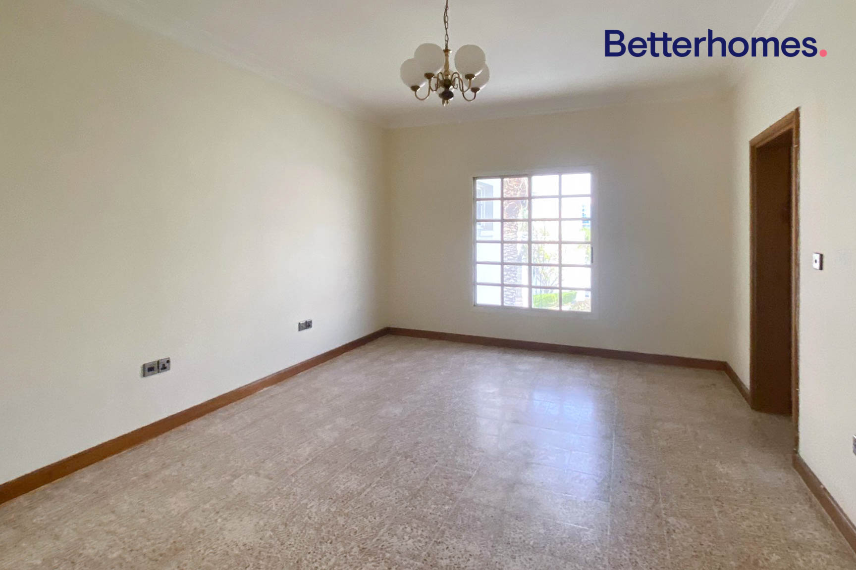 SPACIOUS | MAID ROOM | BILLS EXCLUDED - photo 2