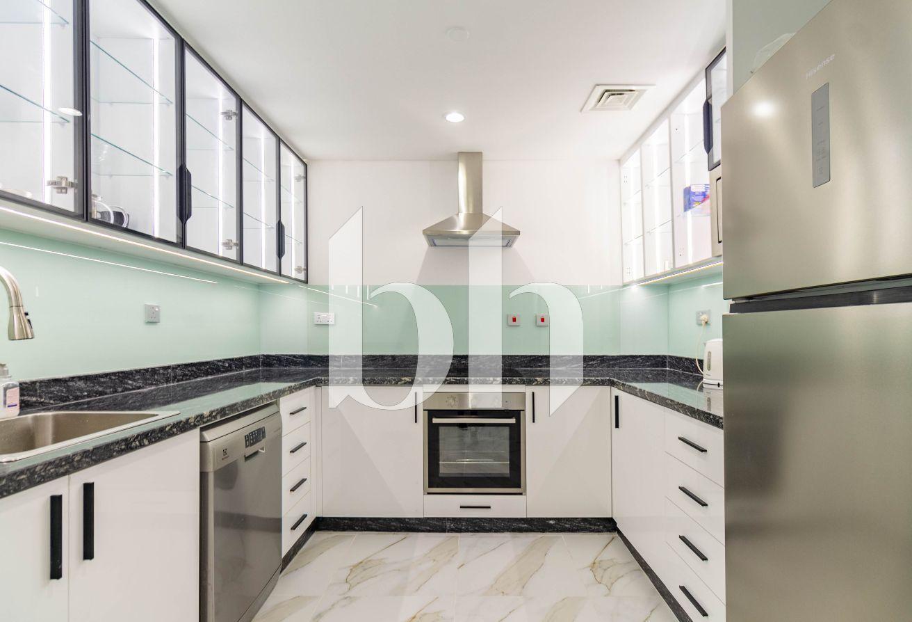 LUXURIOUS | 1 BEDROOM | HIGH-RATE OCCUPANCY - photo 3
