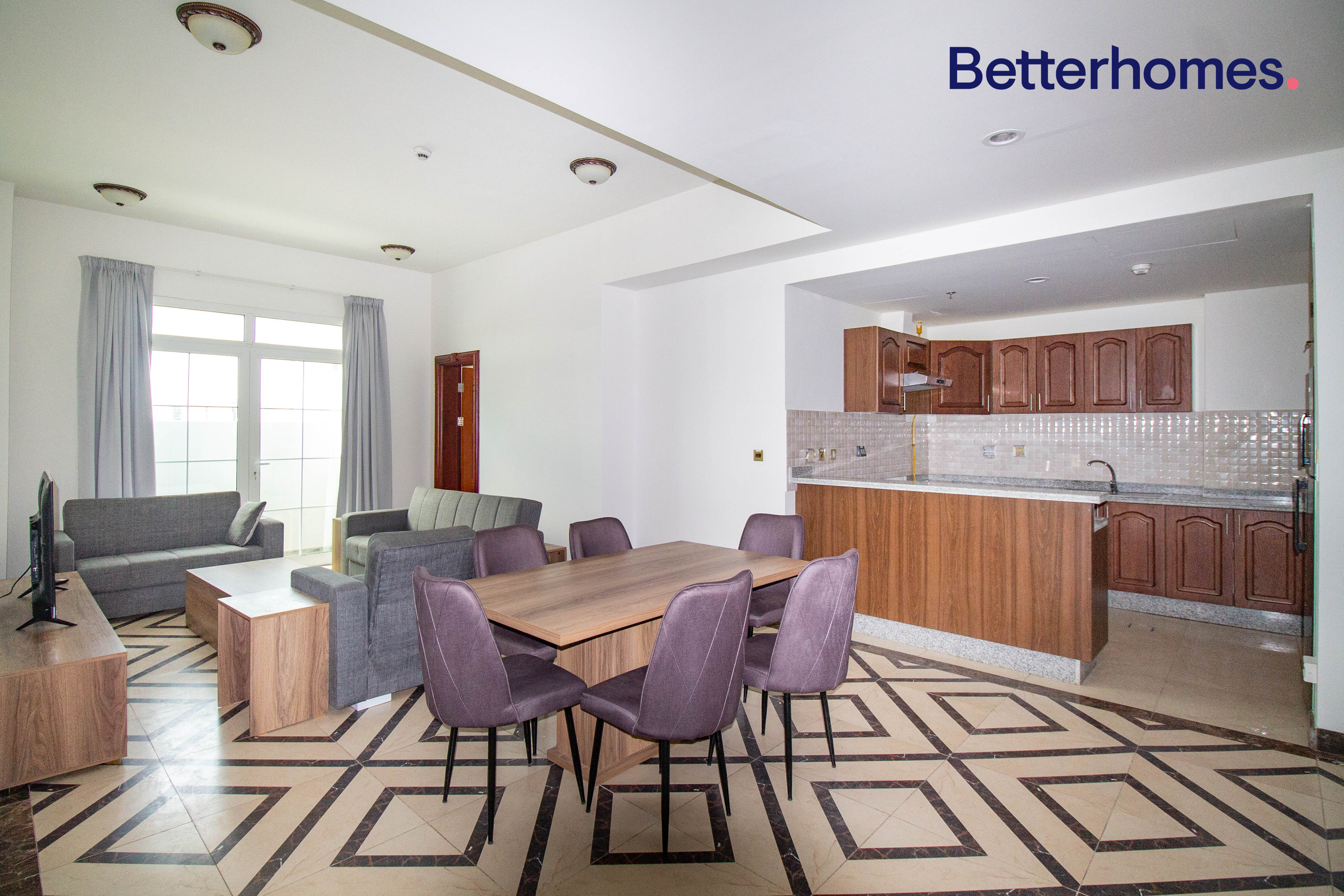 SPACIOUS | 2 BEDROOM | FULLY FURNISHED - photo 2