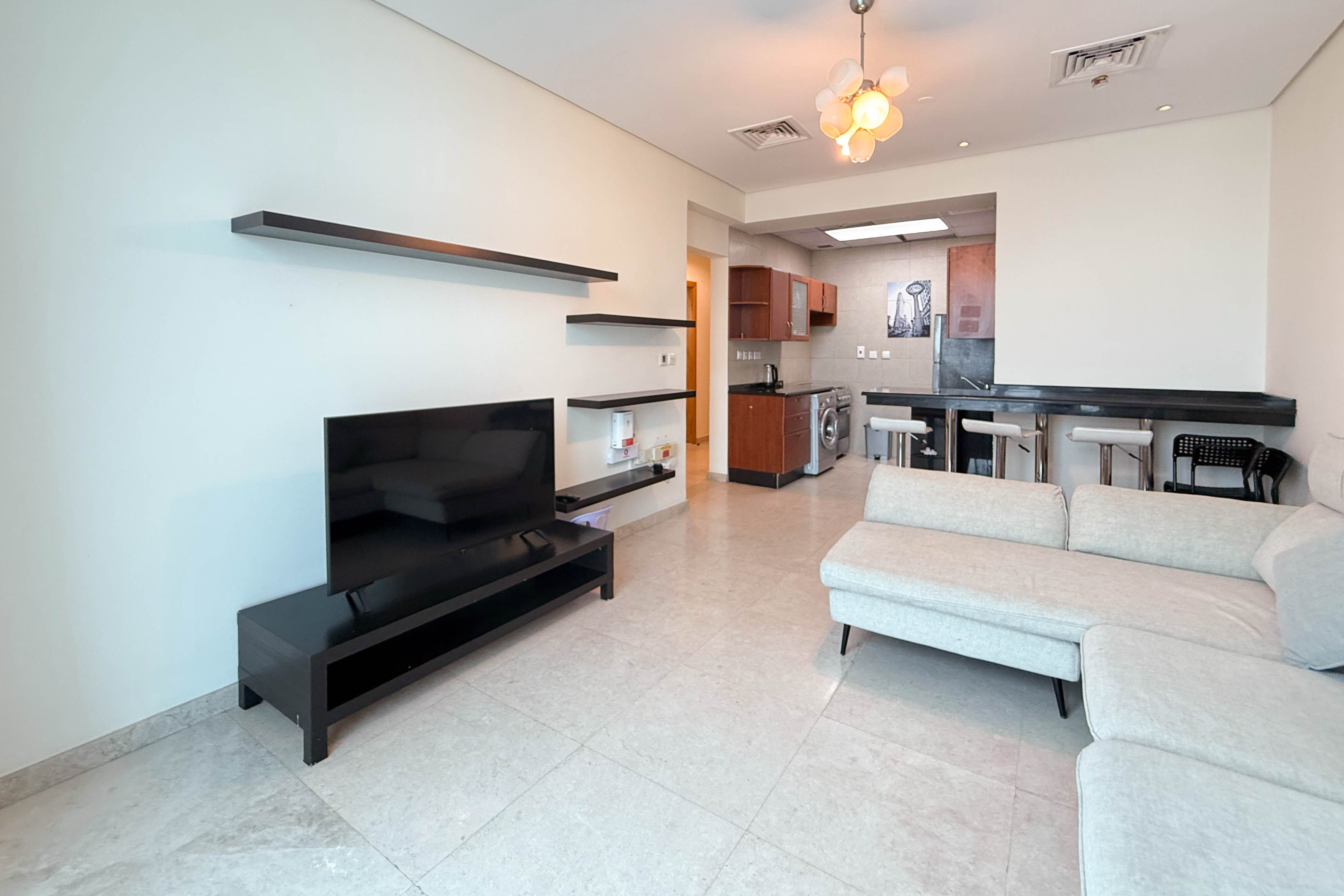 READY TO MOVE | 2 BEDROOMS | PRIME LOCATION
